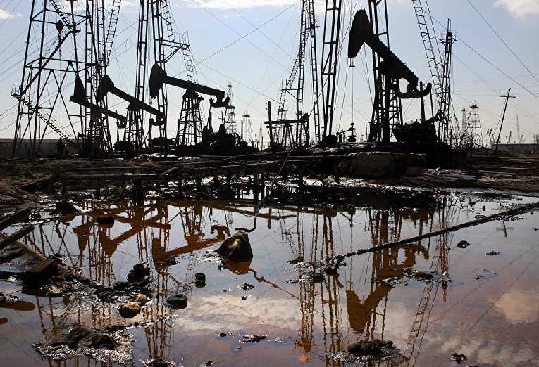 Экология нефти: экологические проблемы добычи и переработки нефти, их решение