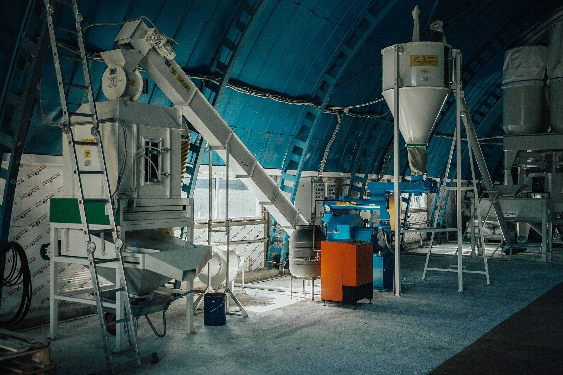 Производство комбикорма, как бизнес: оборудование, рентабельность, технология